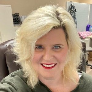 Meet your Posher, Shauna